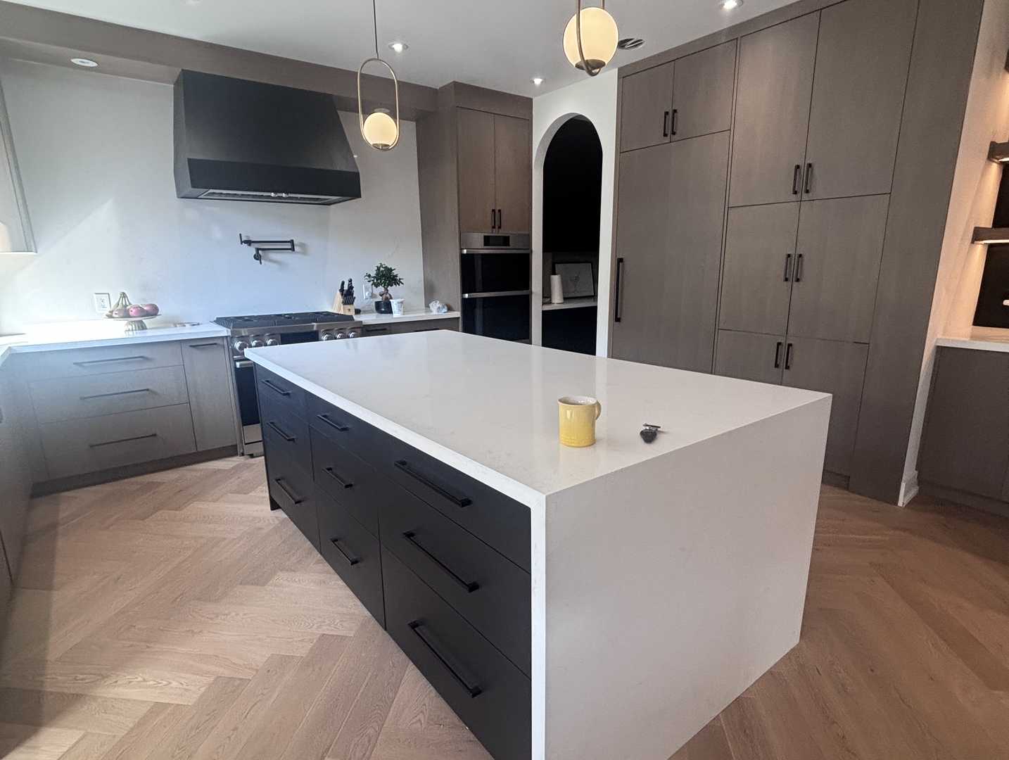 Veneer stain with black mdf spray painting hood, black island,